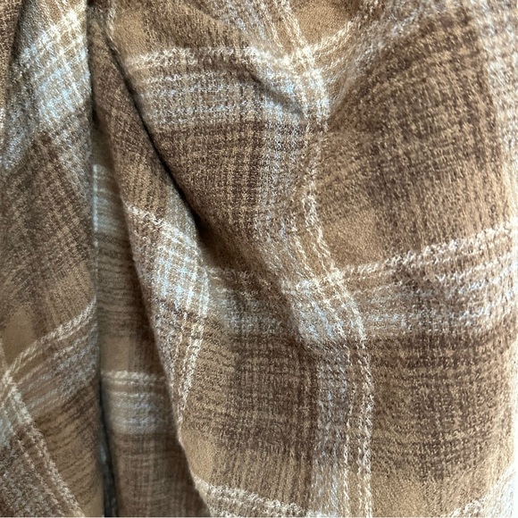 Marc Jacobs Plaid Print Knee-Length Wool Skirt (size 6) - Picture 6 of 10